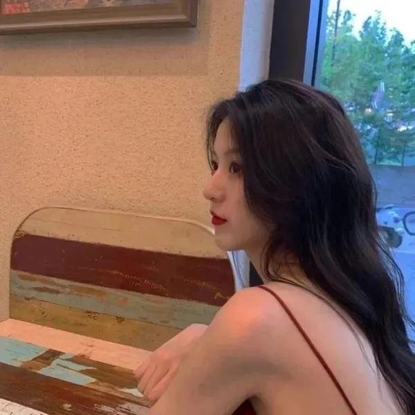 伊迪娜·门泽尔:迈向舞台之路